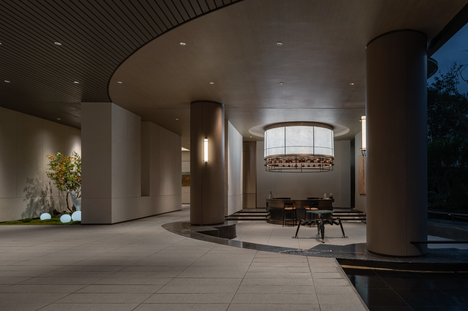 朗生 商业空间  地产空间 海成·长江天玺架空层  整装案例详情